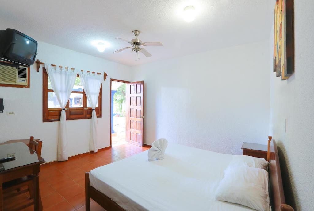 Hotel Azul By Encanto Playa del Carmen Quarto foto
