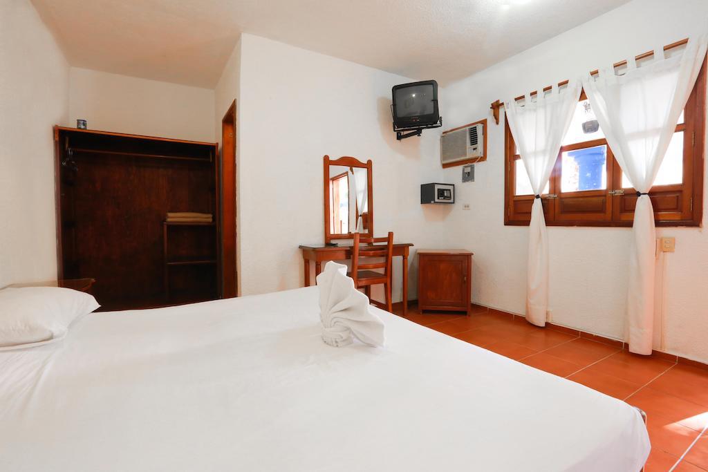 Hotel Azul By Encanto Playa del Carmen Quarto foto